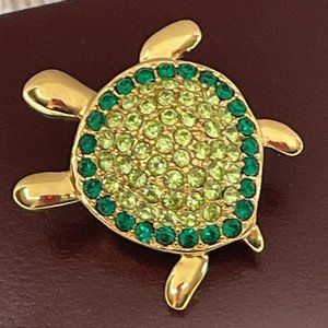 NWOT Vntg Monet Turtle Pin, Emerald/Lite Green Rhinestones, Gold-Tone Metal, 1"D